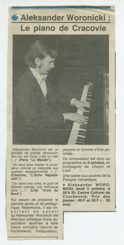 Programme du récital donné le 5 octobre 1989 au Centre culturel de Courbevoie par le pianiste Aleksander Woronicki – avec article de présentation illustré