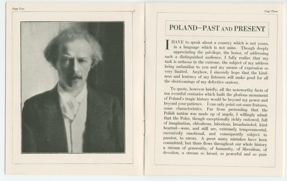 «Poland – Past and Present» [Pologne passée et présente] – Plaquette du discours prononcé par Paderewski le 10 octobre 1915 au Symphony Hall de Boston (petit format) et le 5 février 1916 à l'Auditorium de Chicago (grand format – avec et sans reliure daim)