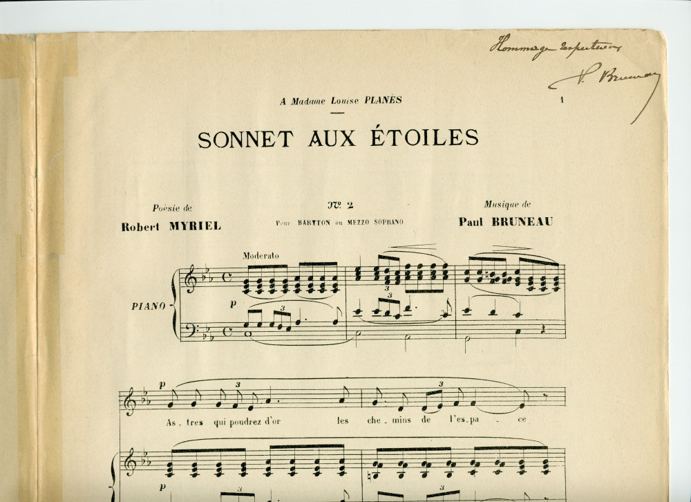 Partition de la deuxième des «Trois Mélodies» de Paul Bruneau, «Sonnet aux Etoiles», sur un poème de Robert Myriel – «À Madame Louise Planès» (André, Editeur, Paris) – dédicace manuscrite à Paderewski: «Hommage respectueux»