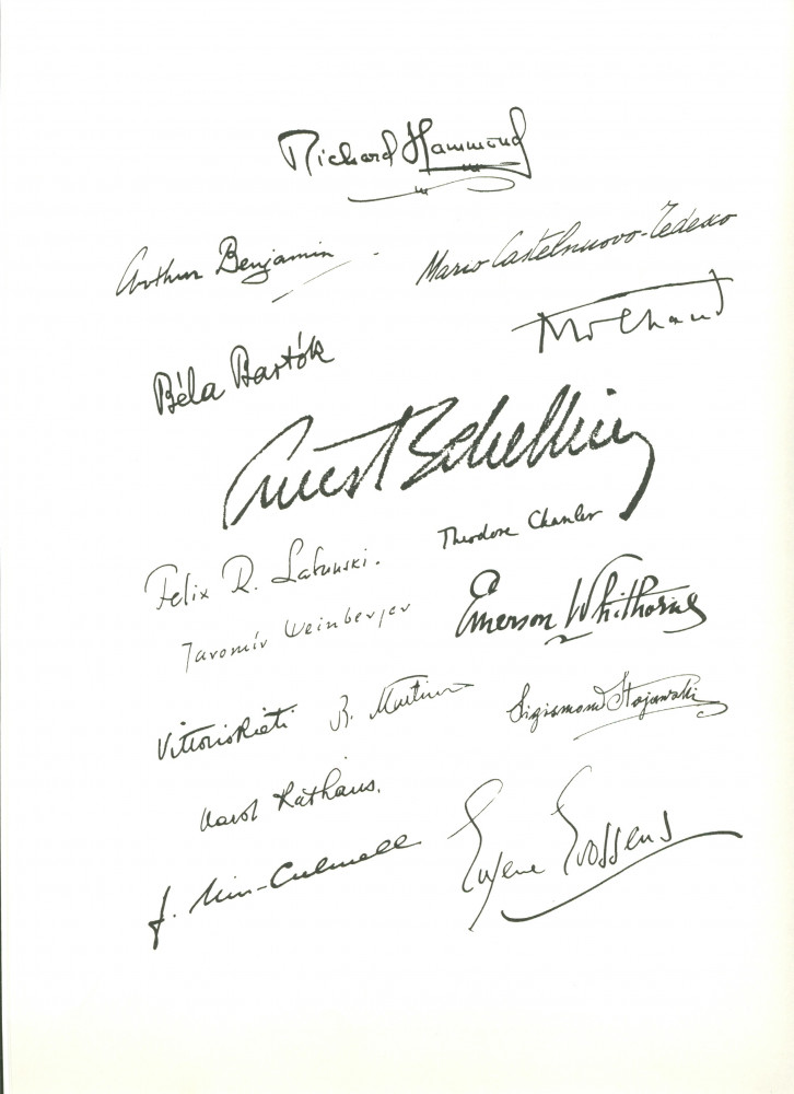 «Homage to Paderewski, Piano Solo» – 16 pièces originales de différents compositeurs contemporains écrites à l'instigation de Darius Milhaud pour célébrer les 50 ans des débuts de Paderewski à New York (Boosey & Hawkes, New York, 1941 – nouvelle éditio