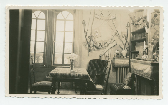Photographie de la chambre dans laquelle Hélène Paderewska a passé les derniers jours de sa vie à Riond-Bosson – extraite d'un album de la famille Obuchowicz