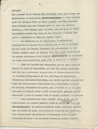 Biographie dactylographiée (corrigée à la main) de Paderewski rédigée peu après sa mort par Sylwin Strakacz (son secrétaire et consul général de la République de Pologne à Genève puis à New York) «destinée au public belge» et probablement publiée