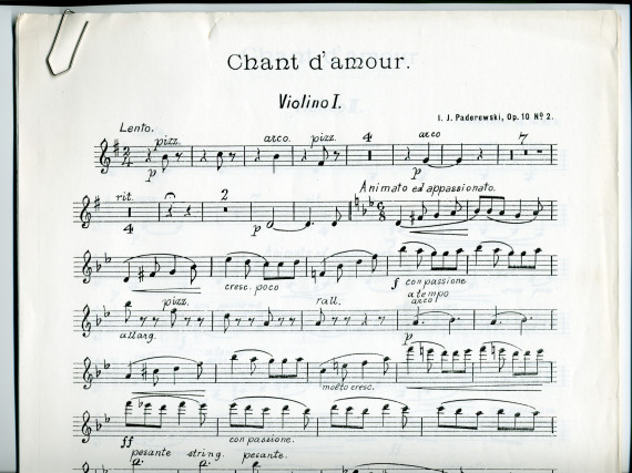 Partition de la transcription pour orchestre par l'auteur du «Chant d'amour» tiré de l'«Album de mai, scènes romantiques pour piano» op. 10 n° 2 de Paderewski (Ed. Bote & G. Bock, Berlin)